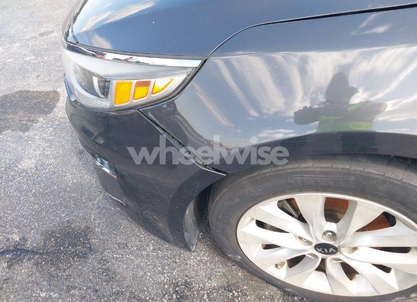 Photo 17 of 2016 Kia Optima EX (VIN 5XXGU4L33GG118830)