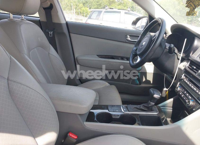 Photo 5 of 2017 Kia Optima EX (VIN 5XXGU4L33HG137248)