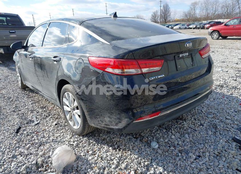 Photo 3 of 2017 Kia Optima EX (VIN 5XXGU4L33HG153871)