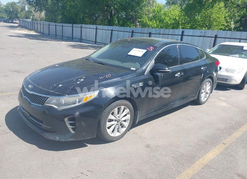 Photo 2 of 2017 Kia Optima EX (VIN 5XXGU4L33HG168578)