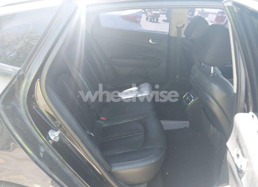 Photo 8 of 2017 Kia Optima EX (VIN 5XXGU4L33HG168578)