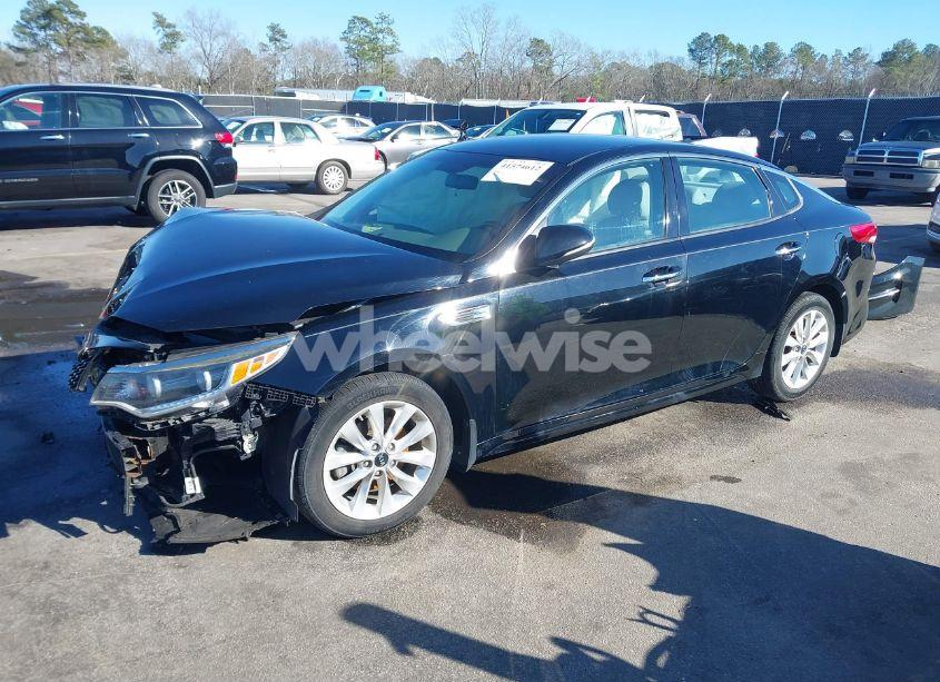 Photo 2 of 2017 Kia Optima EX (VIN 5XXGU4L33HG171500)