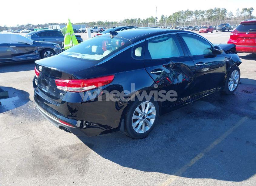 Photo 4 of 2017 Kia Optima EX (VIN 5XXGU4L33HG171500)
