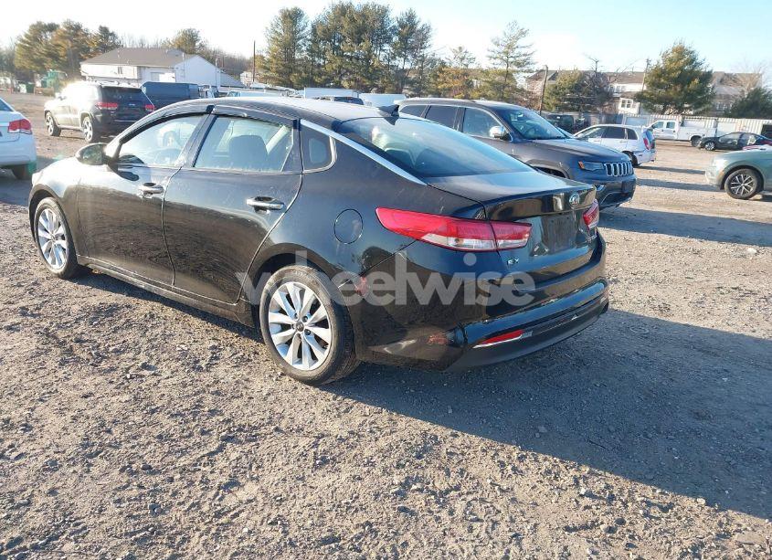 Photo 3 of 2017 Kia Optima EX (VIN 5XXGU4L33HG176003)