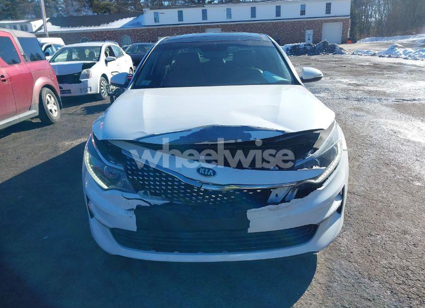 Photo 6 of 2016 Kia Optima EX (VIN 5XXGU4L34GG005274)