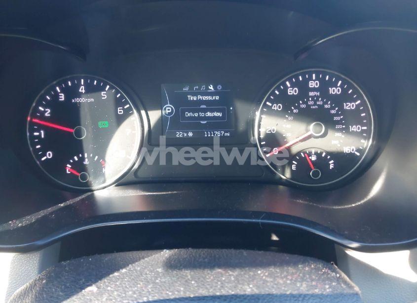 Photo 7 of 2016 Kia Optima EX (VIN 5XXGU4L34GG005274)