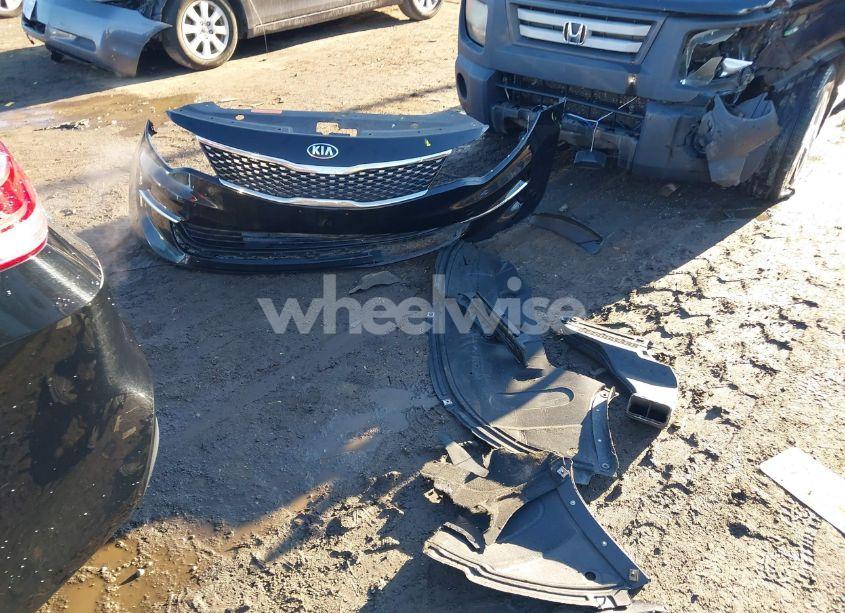 Photo 12 of 2016 Kia Optima EX (VIN 5XXGU4L34GG007462)