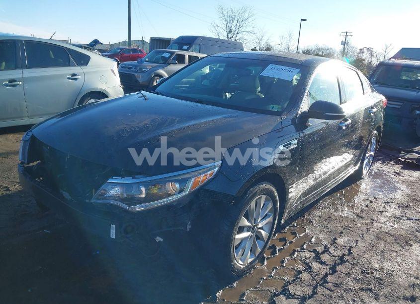 Photo 2 of 2016 Kia Optima EX (VIN 5XXGU4L34GG007462)