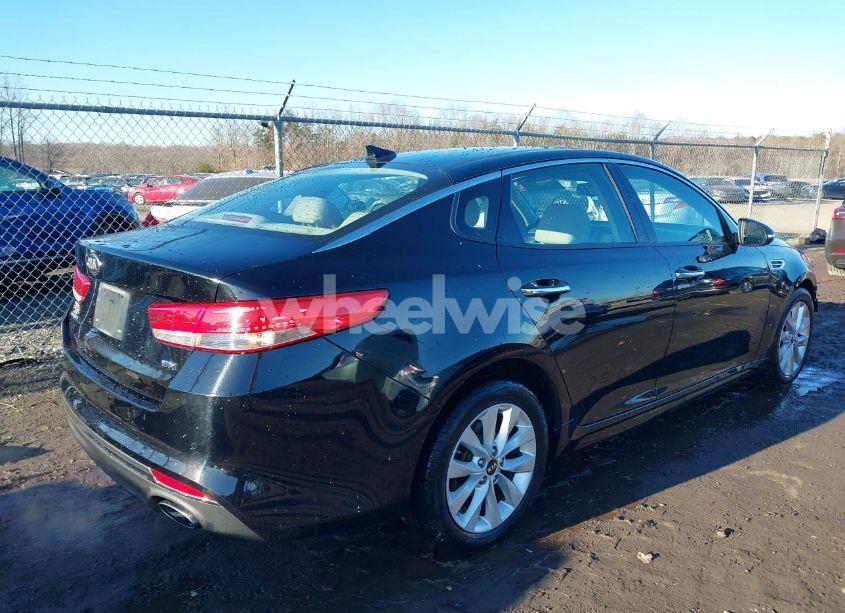 Photo 4 of 2016 Kia Optima EX (VIN 5XXGU4L34GG007462)