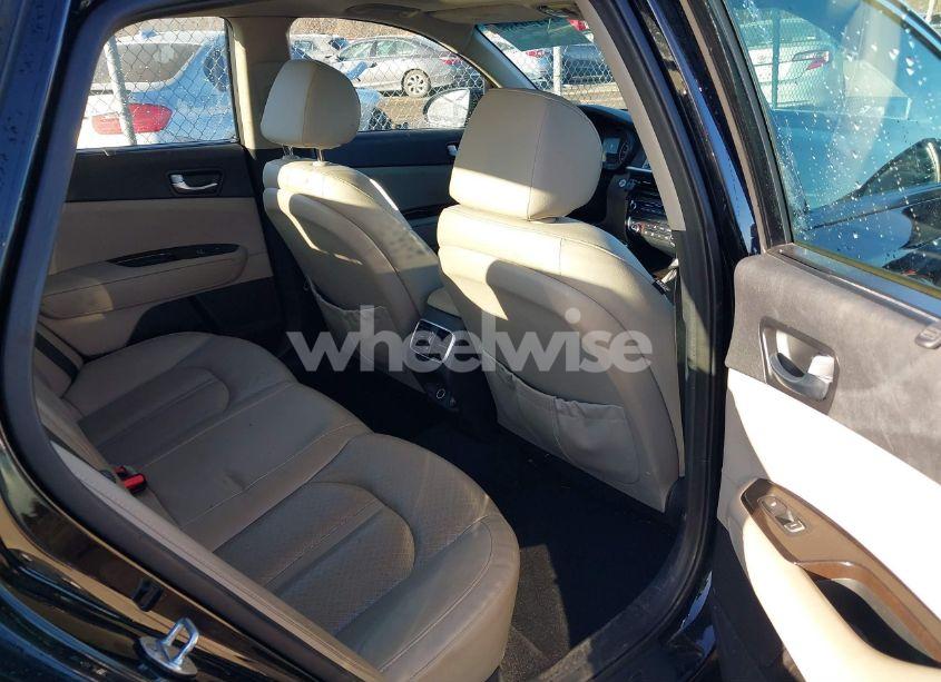 Photo 8 of 2016 Kia Optima EX (VIN 5XXGU4L34GG007462)