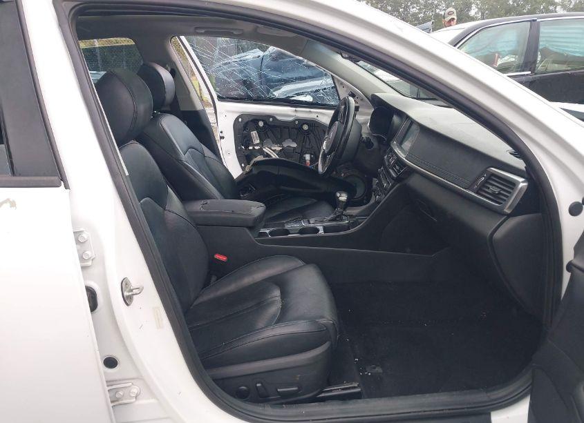 Photo 5 of 2016 Kia Optima EX (VIN 5XXGU4L34GG012645)