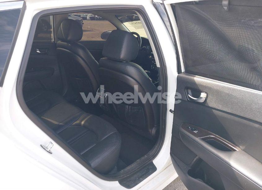 Photo 8 of 2016 Kia Optima EX (VIN 5XXGU4L34GG034631)