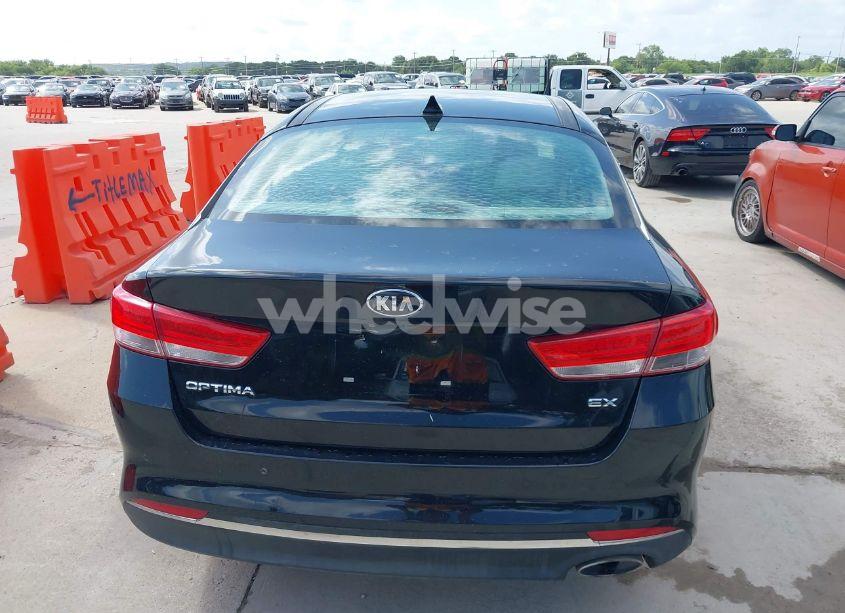 Photo 16 of 2016 Kia Optima EX (VIN 5XXGU4L34GG063398)