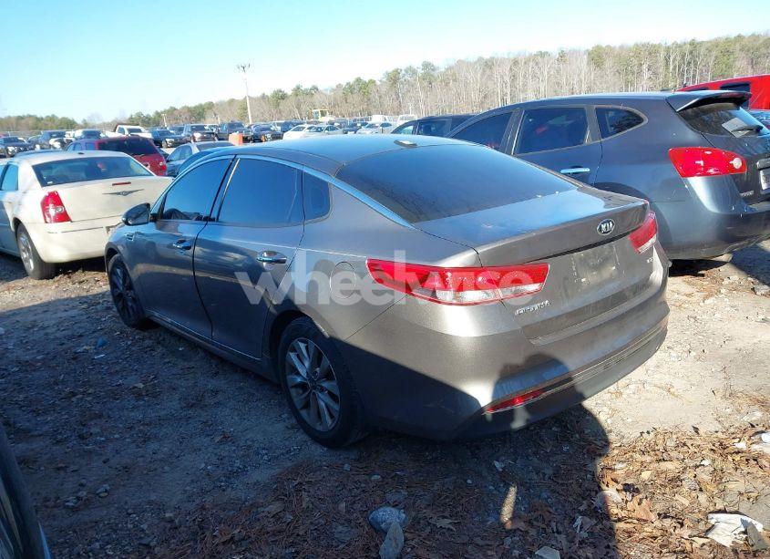 Photo 14 of 2016 Kia Optima EX (VIN 5XXGU4L34GG066334)
