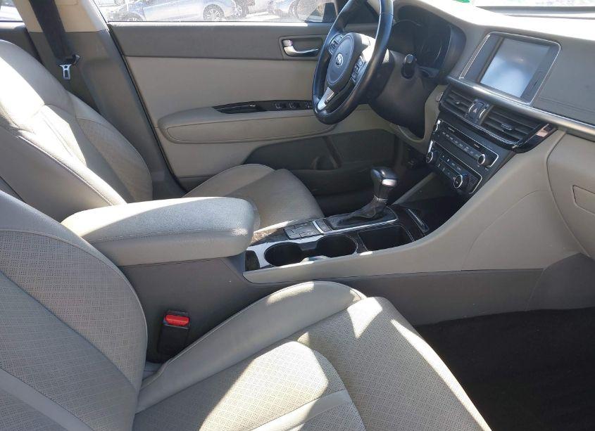 Photo 5 of 2016 Kia Optima EX (VIN 5XXGU4L34GG071551)