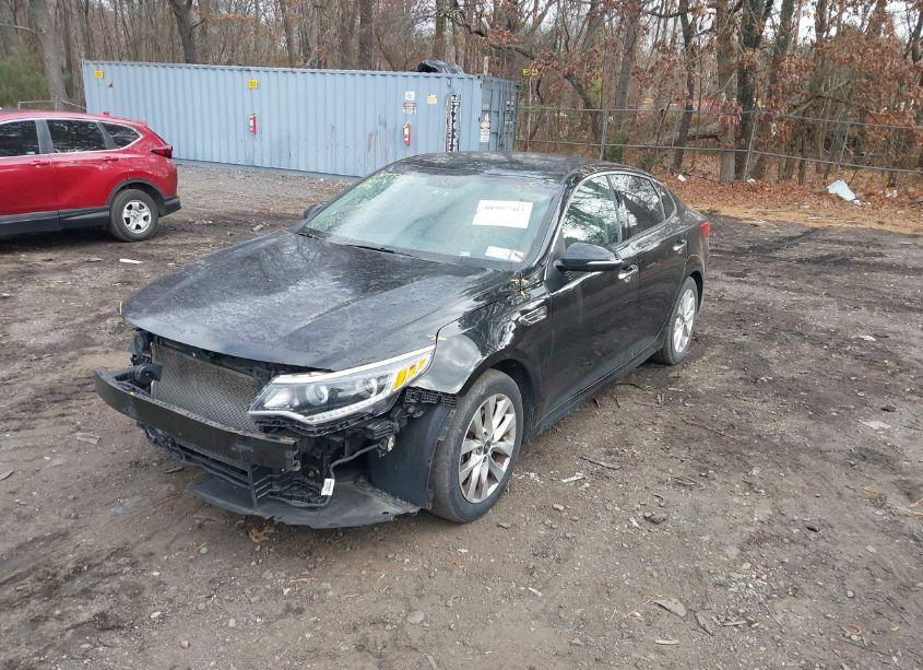 Photo 2 of 2016 Kia Optima EX (VIN 5XXGU4L34GG077978)