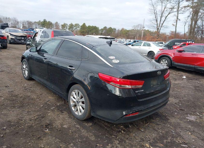 Photo 3 of 2016 Kia Optima EX (VIN 5XXGU4L34GG077978)