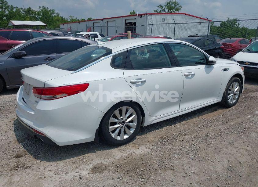 Photo 4 of 2016 Kia Optima EX (VIN 5XXGU4L34GG094831)