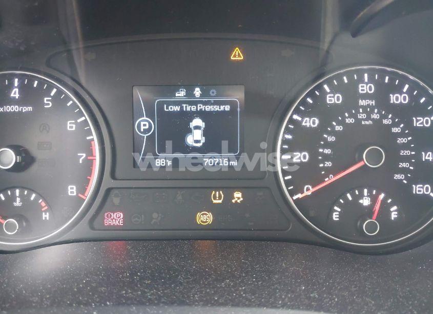 Photo 7 of 2016 Kia Optima EX (VIN 5XXGU4L34GG094831)