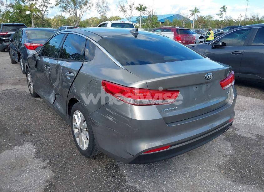 Photo 3 of 2016 Kia Optima EX (VIN 5XXGU4L34GG106623)