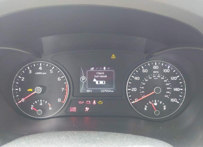 Photo 7 of 2016 Kia Optima EX (VIN 5XXGU4L34GG114429)