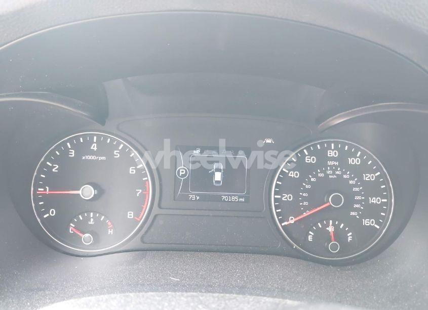 Photo 7 of 2018 Kia Optima EX (VIN 5XXGU4L34JG218135)