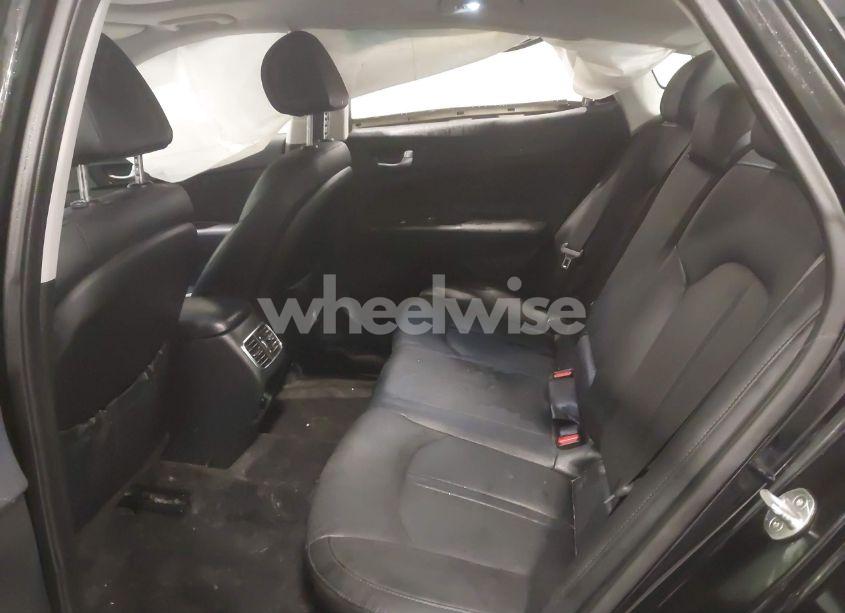 Photo 8 of 2018 Kia Optima EX (VIN 5XXGU4L34JG247151)