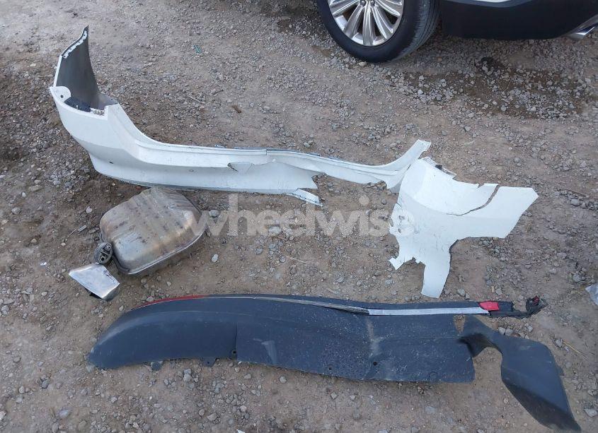 Photo 12 of 2016 Kia Optima EX (VIN 5XXGU4L35GG085863)