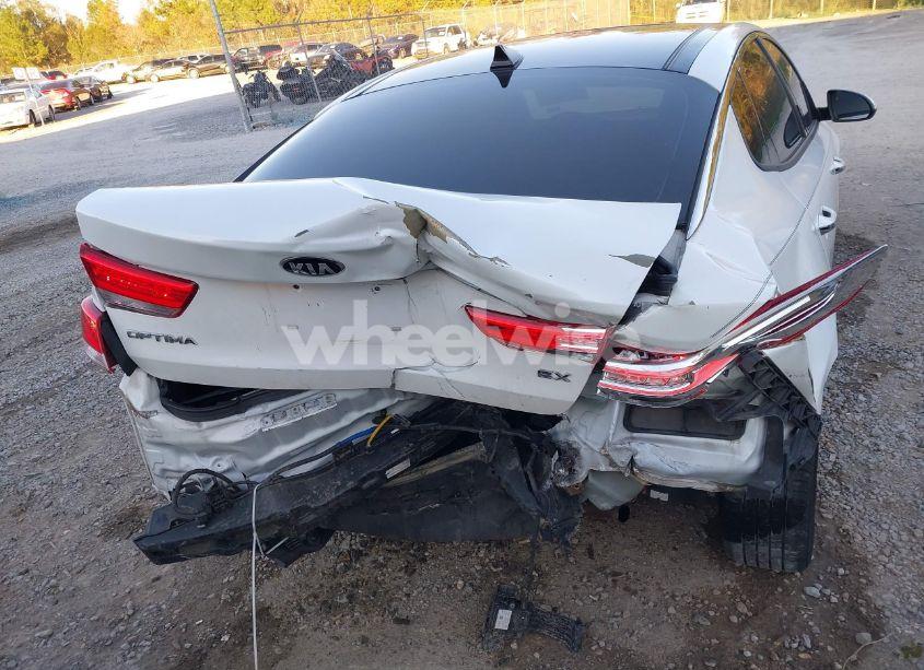 Photo 17 of 2016 Kia Optima EX (VIN 5XXGU4L35GG085863)
