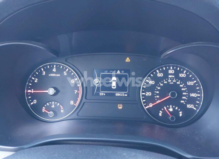 Photo 7 of 2016 Kia Optima EX (VIN 5XXGU4L35GG085863)