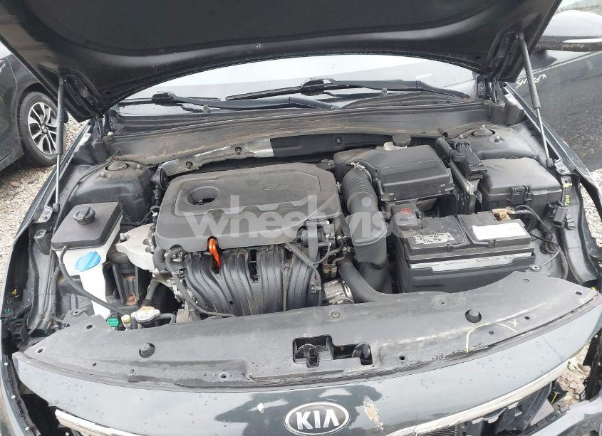 Photo 10 of 2016 Kia Optima EX (VIN 5XXGU4L35GG092537)