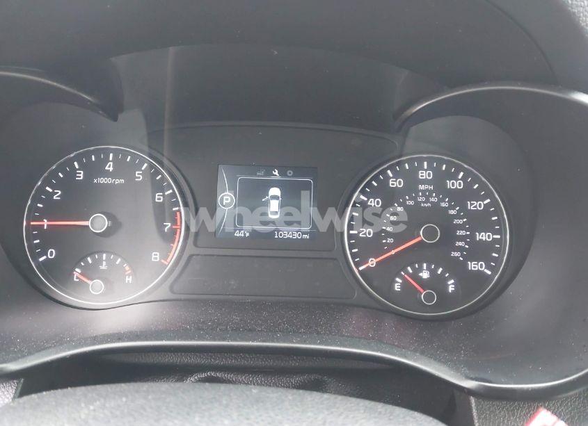 Photo 7 of 2016 Kia Optima EX (VIN 5XXGU4L35GG092537)