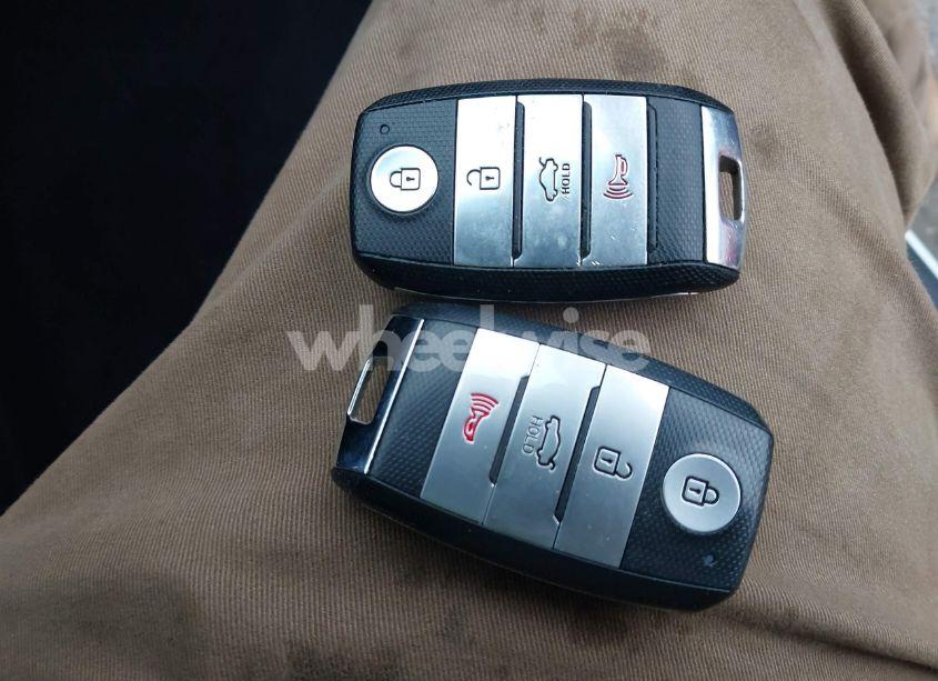 Photo 11 of 2017 Kia Optima EX (VIN 5XXGU4L35HG151426)