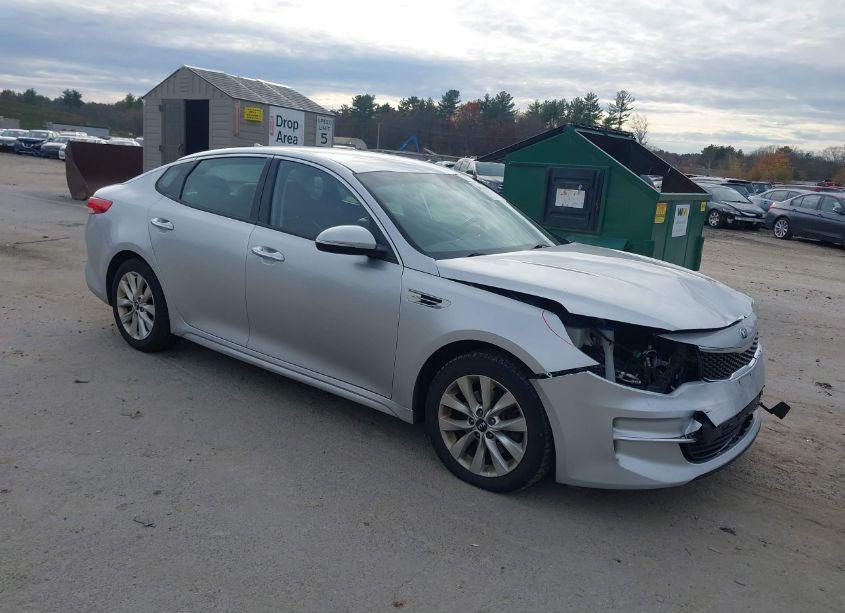 2018 Kia Optima EX (VIN 5XXGU4L35JG231587) main photo