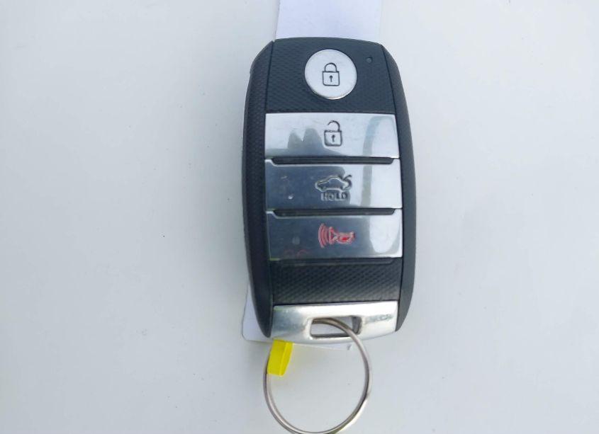 Photo 11 of 2018 Kia Optima EX (VIN 5XXGU4L35JG231587)