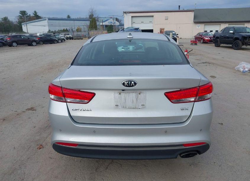 Photo 16 of 2018 Kia Optima EX (VIN 5XXGU4L35JG231587)