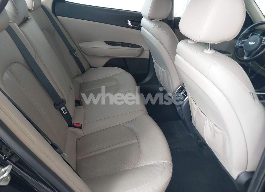 Photo 8 of 2018 Kia Optima EX (VIN 5XXGU4L35JG238233)