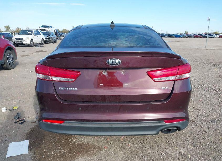 Photo 17 of 2016 Kia Optima EX (VIN 5XXGU4L36GG004207)
