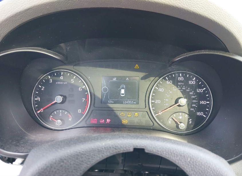 Photo 7 of 2016 Kia Optima EX (VIN 5XXGU4L36GG004207)