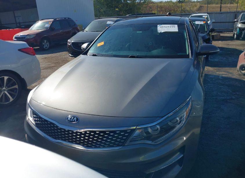 Photo 12 of 2016 Kia Optima EX (VIN 5XXGU4L36GG034954)