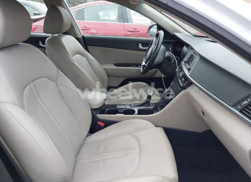 Photo 5 of 2016 Kia Optima EX (VIN 5XXGU4L36GG044156)