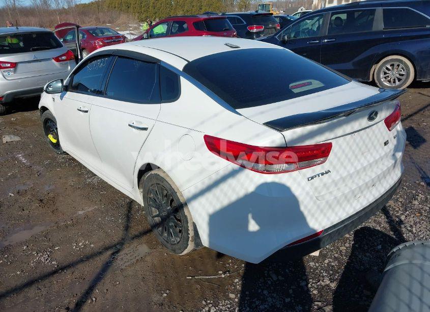 Photo 3 of 2016 Kia Optima EX (VIN 5XXGU4L36GG044173)