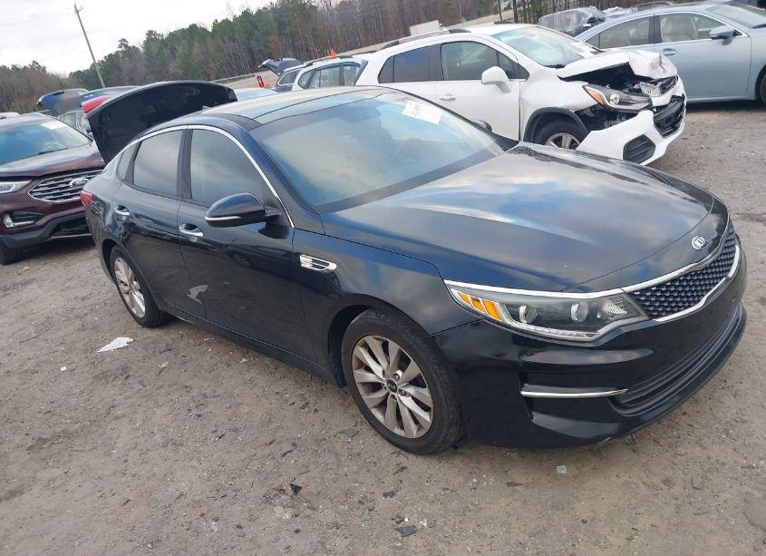 2016 Kia Optima EX (VIN 5XXGU4L36GG065976) main photo