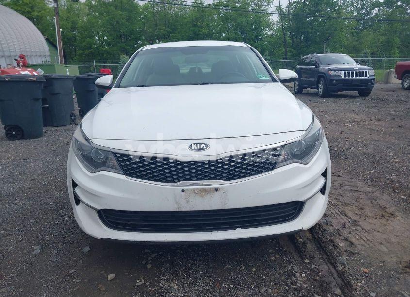 Photo 12 of 2016 Kia Optima EX (VIN 5XXGU4L36GG080140)