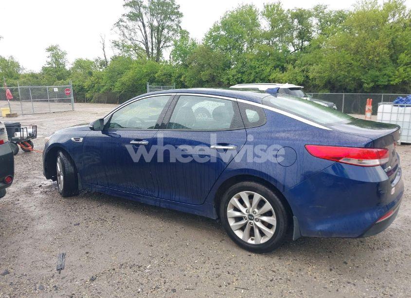 Photo 13 of 2016 Kia Optima EX (VIN 5XXGU4L36GG089906)