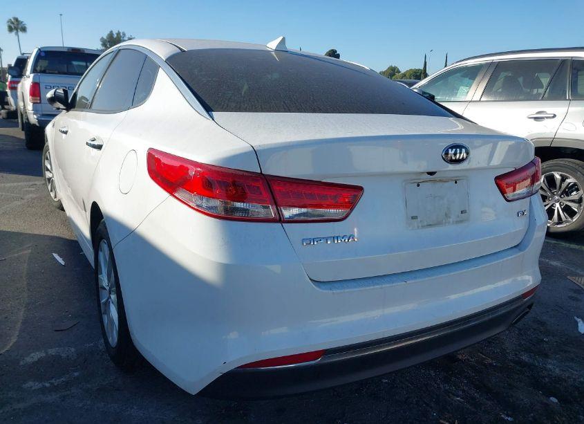 Photo 3 of 2016 Kia Optima EX (VIN 5XXGU4L36GG121186)