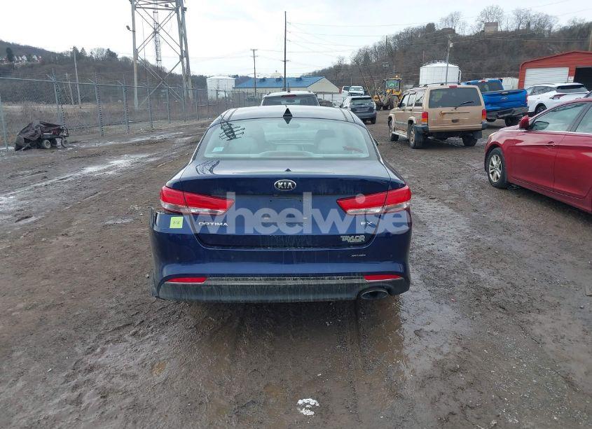 Photo 16 of 2018 Kia Optima EX (VIN 5XXGU4L36JG230318)