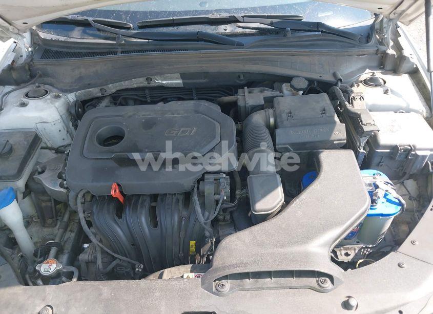 Photo 10 of 2018 Kia Optima EX (VIN 5XXGU4L36JG238113)