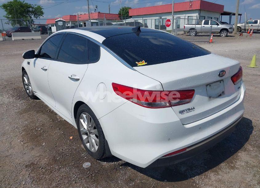Photo 3 of 2018 Kia Optima EX (VIN 5XXGU4L36JG238113)