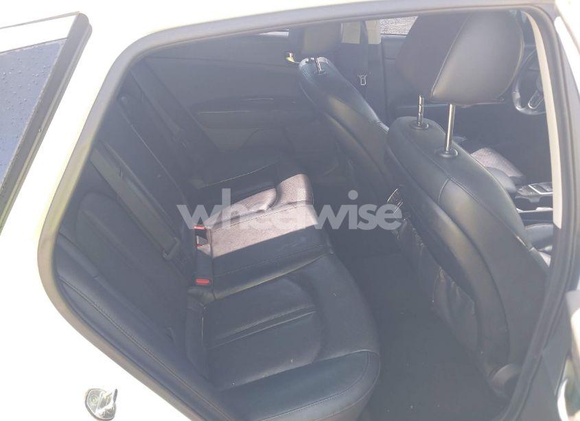 Photo 8 of 2018 Kia Optima EX (VIN 5XXGU4L36JG238113)